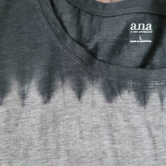 a.n.a short sleeve pocket tees with cuff sleeves - Picture 7 of 12